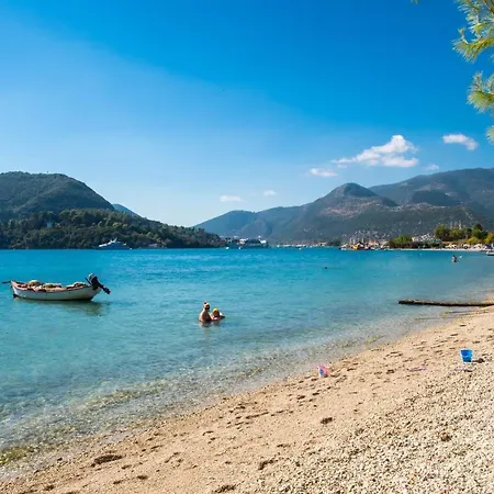 Efthalia & Daire Nydri (Lefkada)